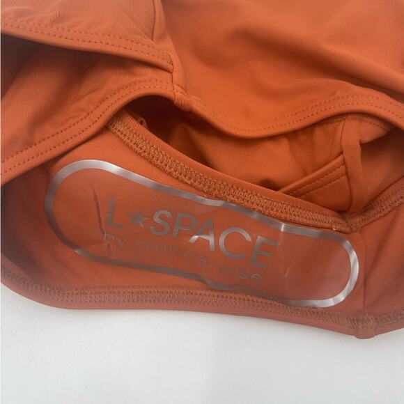 L*SPACE Bikini Bottom Lana Size Small NWT Twist High Waisted Beach Resort NWT - Picture 11 of 13